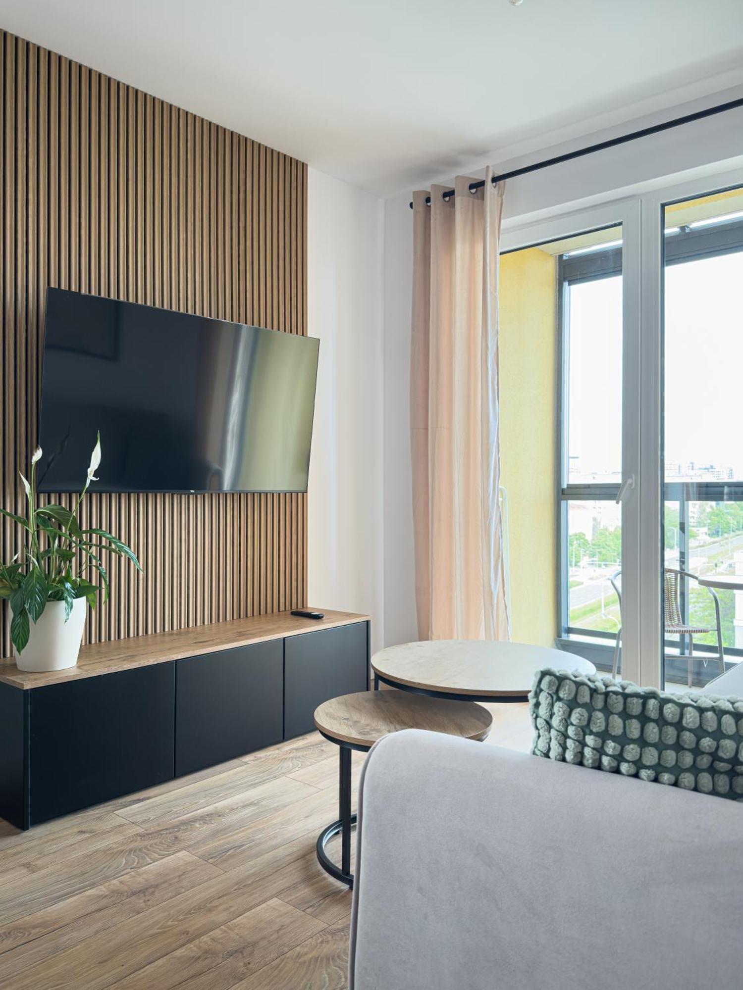 Legnicka 36 * Wrocław